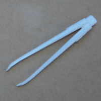 DSC00195_0002_Tweezer